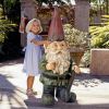 GOTTFRIED THE GRANDE GARDEN GNOME               NR